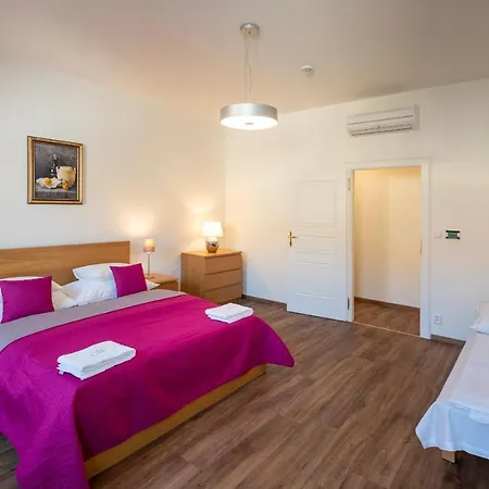 Capital - Apartmanhotel Prága